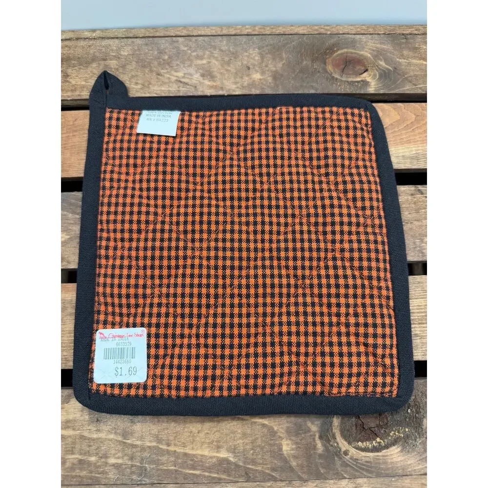 Set of 3 Halloween Pot Holders -Orange Black Gingham Plaid -Flying Witch Quilted